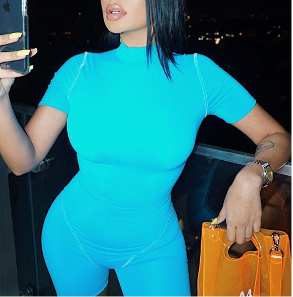 Slim Fit Shorts – Modern Tailored Casual Summer Wear